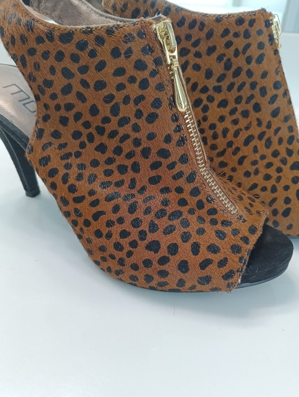 Moda Spana Leopard Calf Hair Peep Toe Slingback Heels | Gold Zip | Size 6.5 - Picture 13 of 15